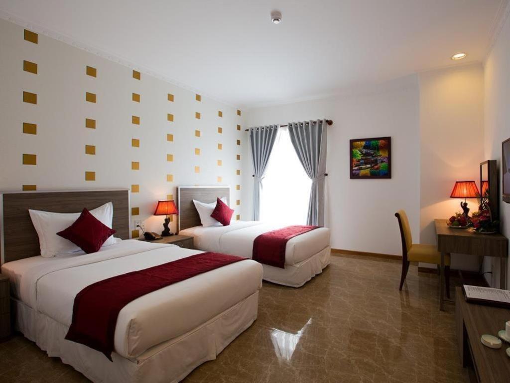 Den Long Do Hotel Nha Trang Buitenkant foto